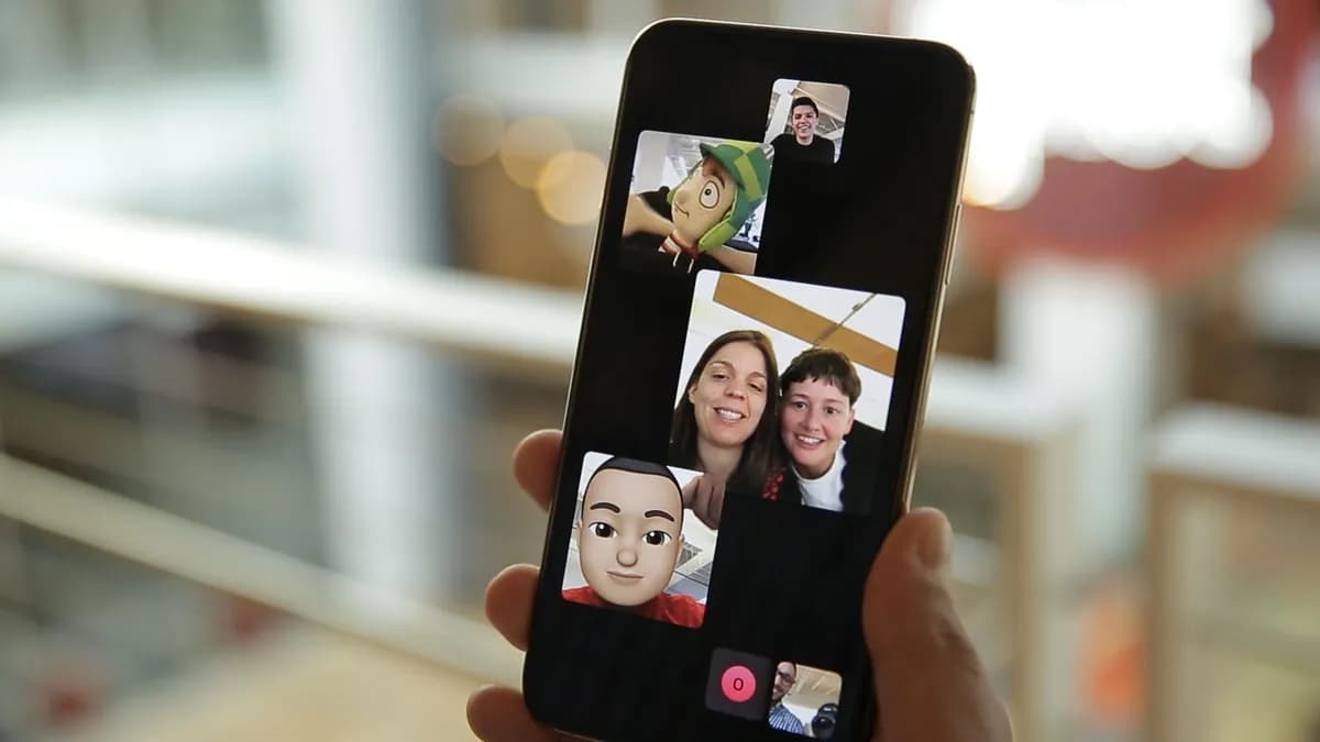 StrangerCam Instant Random Chat with Strangers Online