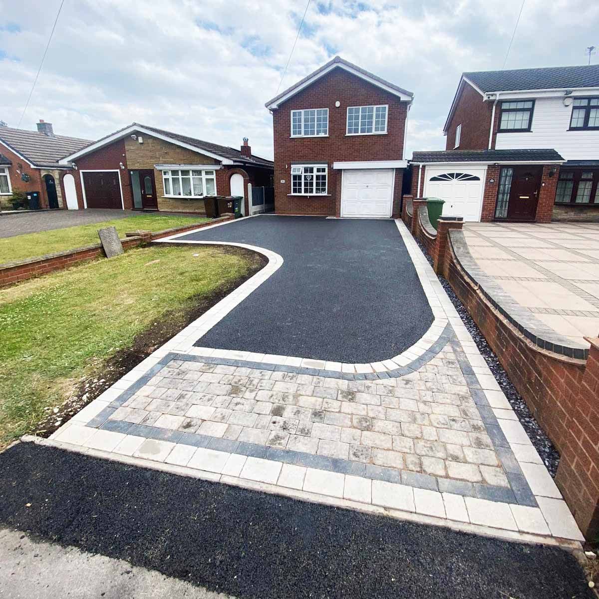 Professional Resin Driveways Manchester Installation by Experts
