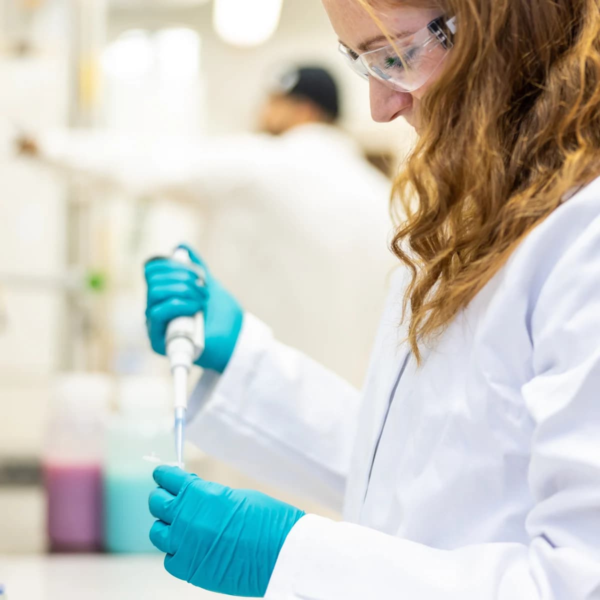 How to Buy Peptides Online Without Compromising Quality