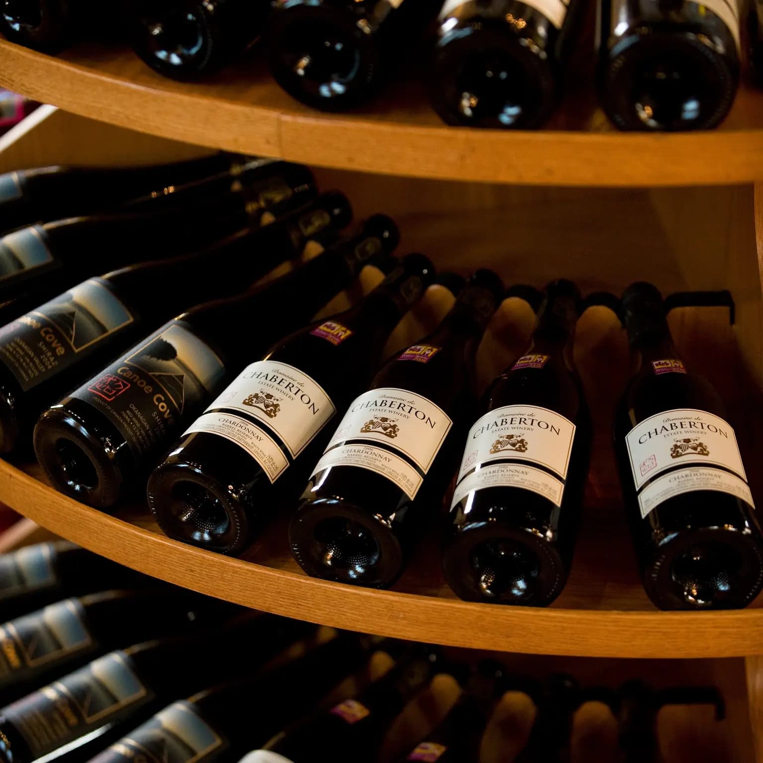 Book the Best Wine Tour Limo Service Near You