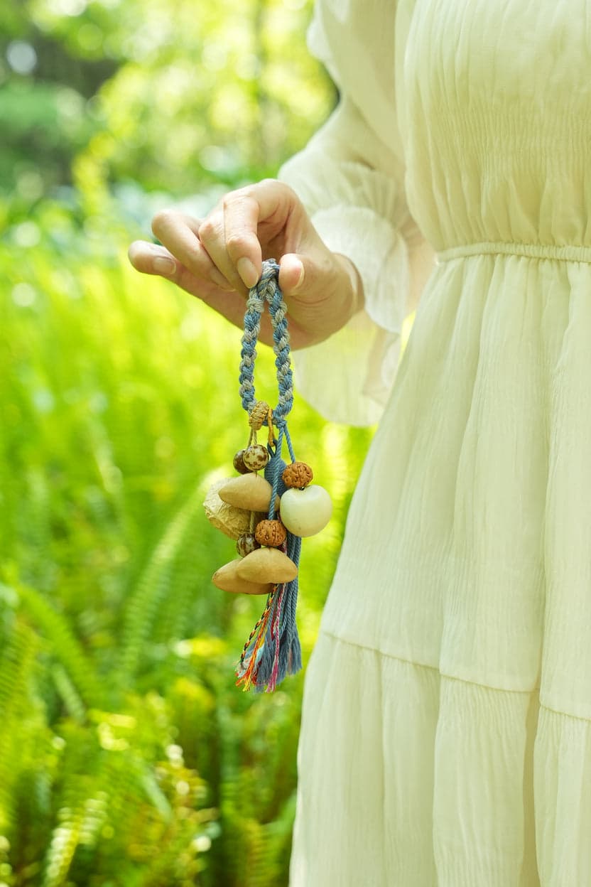 Botanical Sound Shaker by Yunicrafts – Creative Handmade Nature Instrument