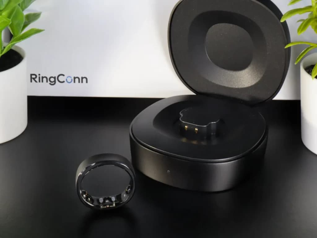 How a Health Ring Can Help You Sleep Better and Stress Less