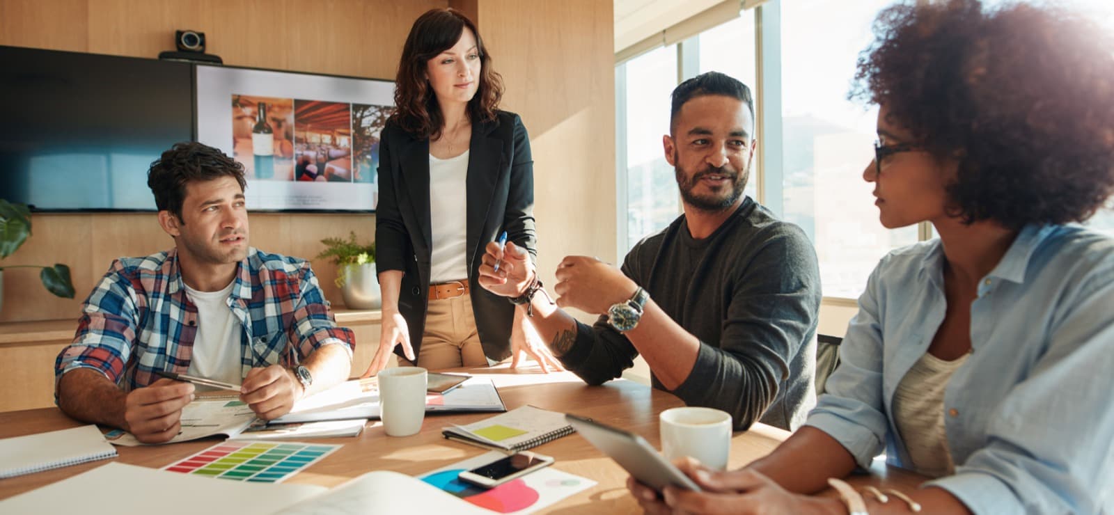 Maximize ROI Through Strategic Customized Proposal Writing
