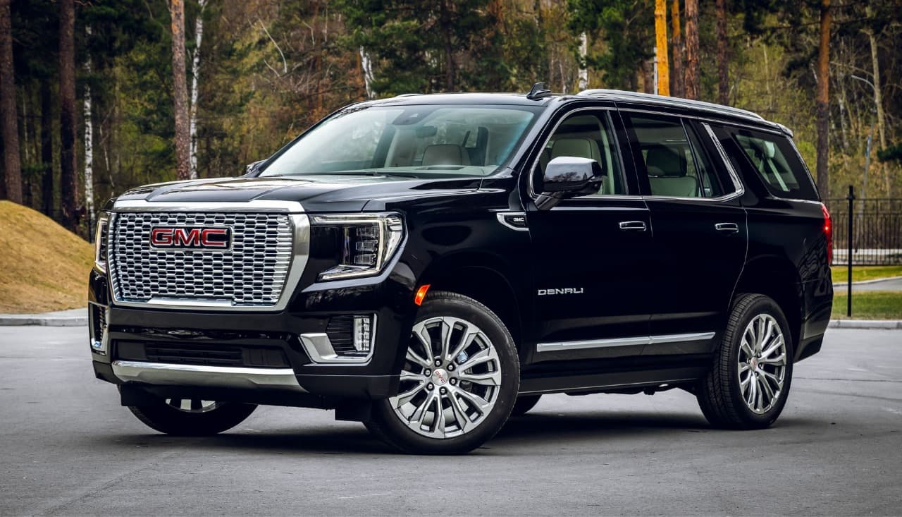 Luxury airport limo Vancouver for Reliable Travel