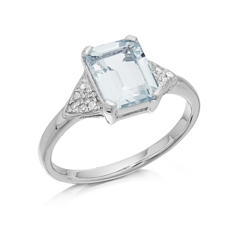 Diamond rings Guide: Choosing the Perfect Symbol of Love