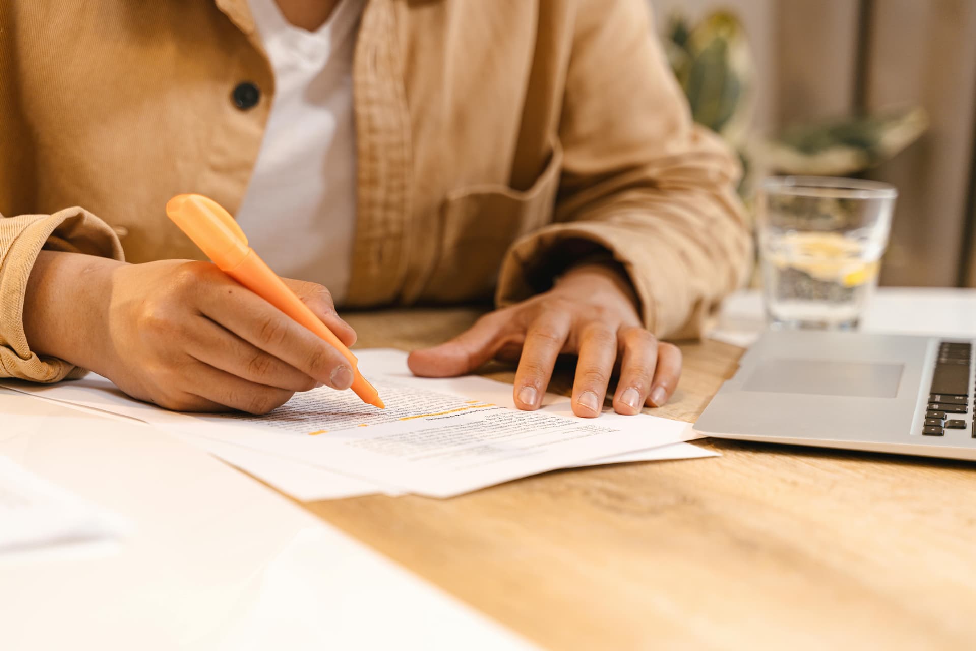 GradeTheGrader: Honest Student Reviews That Make a Difference