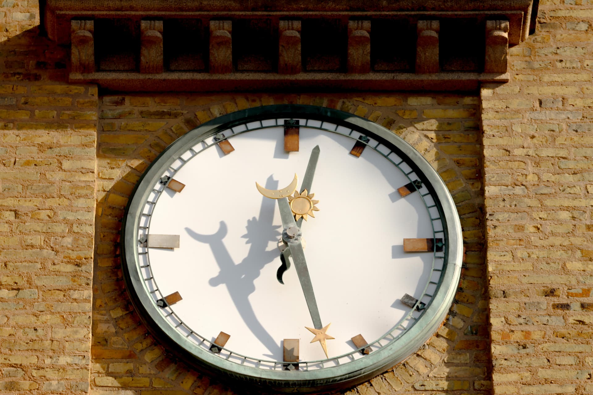Transform Your Interior with the Elegant Rolex Wall Clock