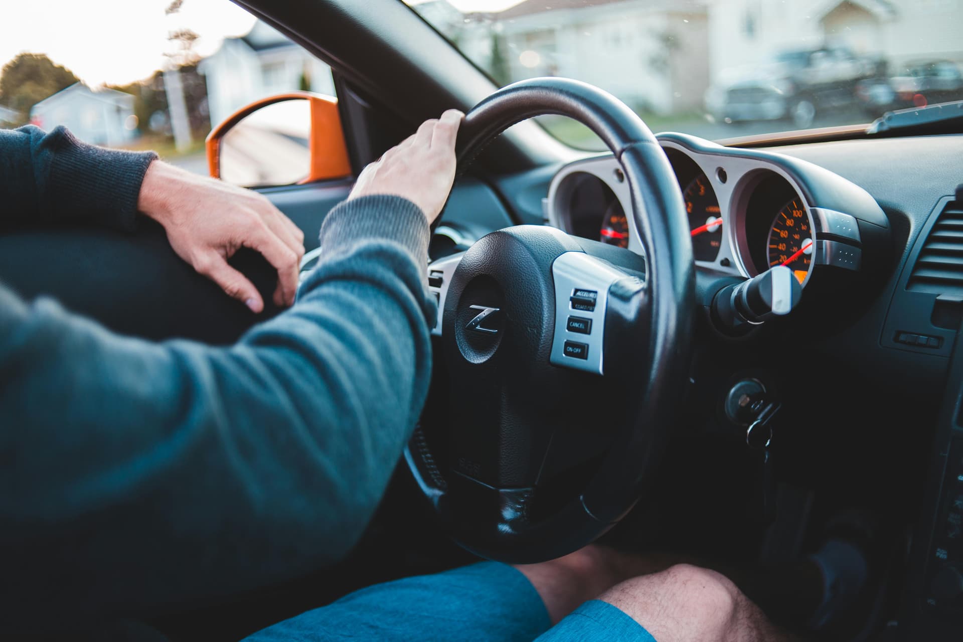 Luxury Cabs in Brooklands – Travel in Comfort &amp; Style
