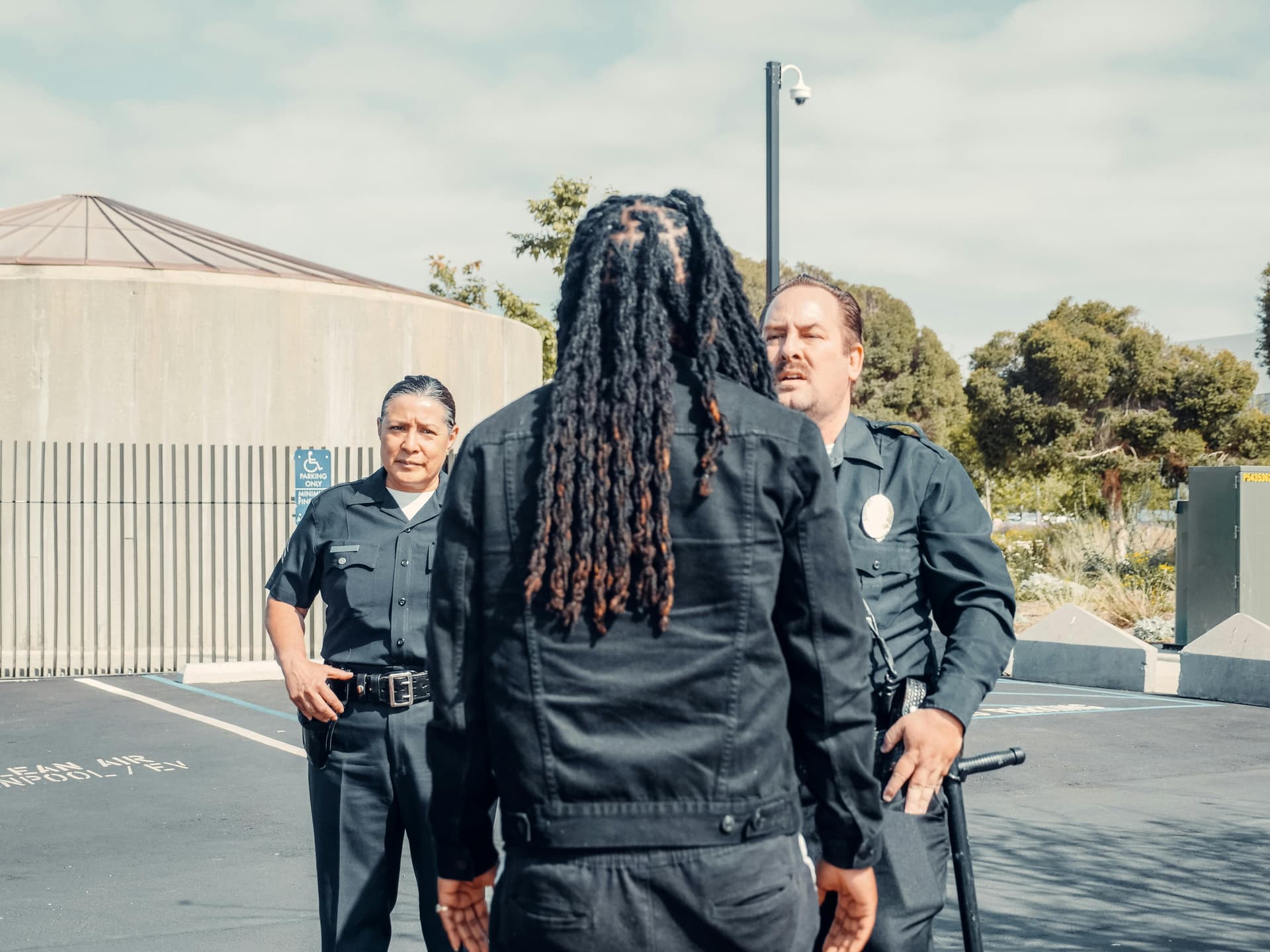 Professional Unarmed Security Guard Services in Los Angeles, California for Residential Communities