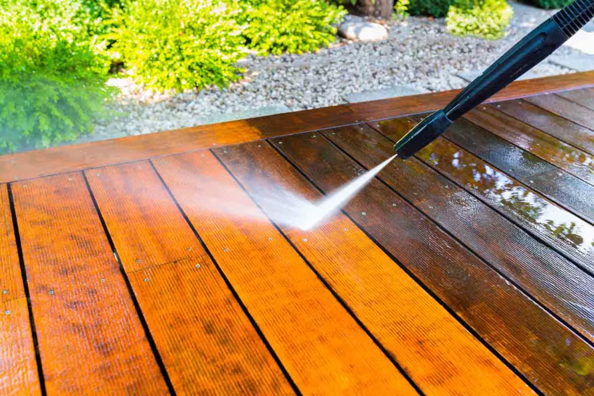 House washing – Mr Clean Exterior Washing for a Fresh and Clean Appearance