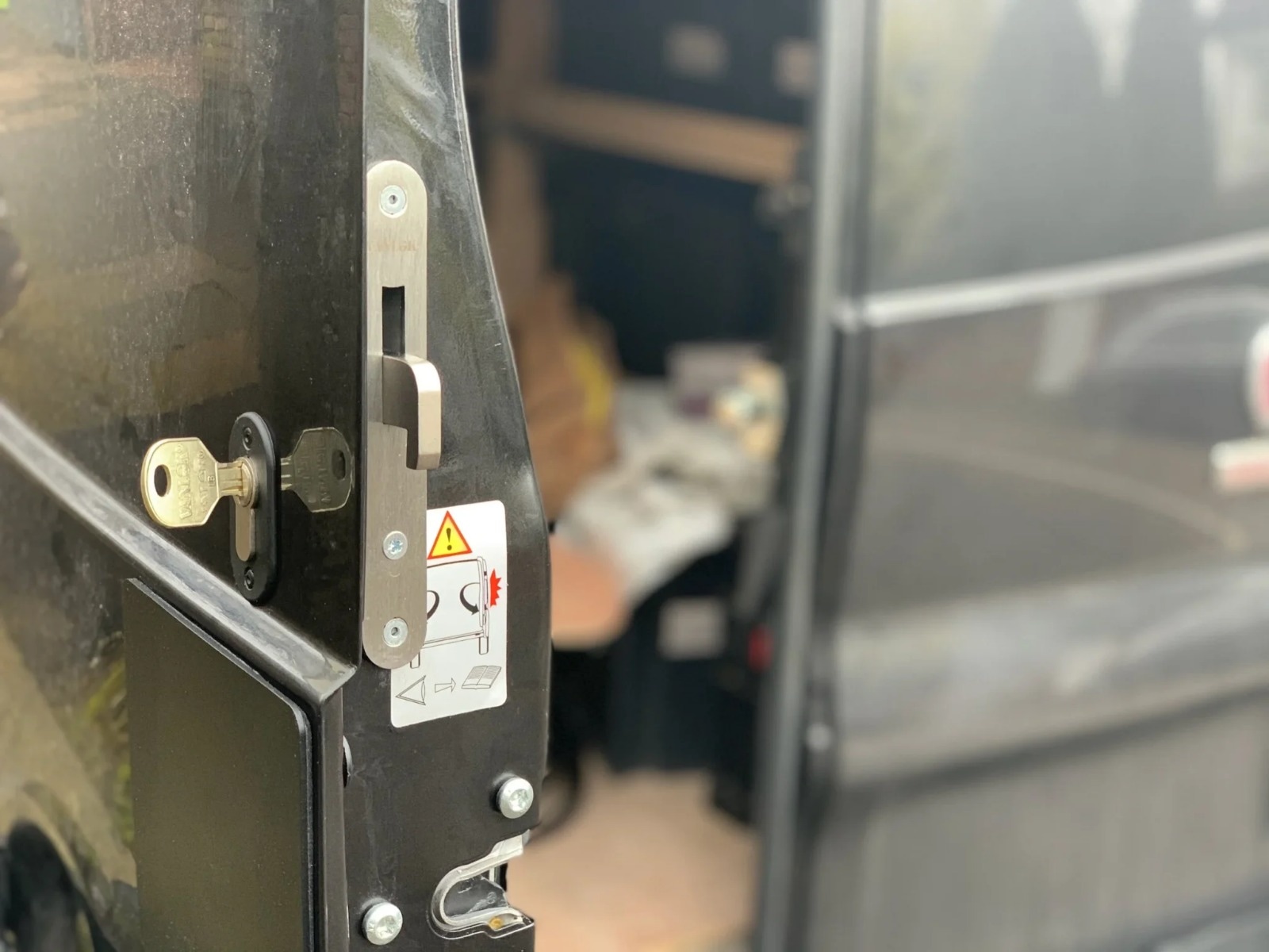 Daken Locks: perché scegliere le nostre Serrature antifurto per furgoni