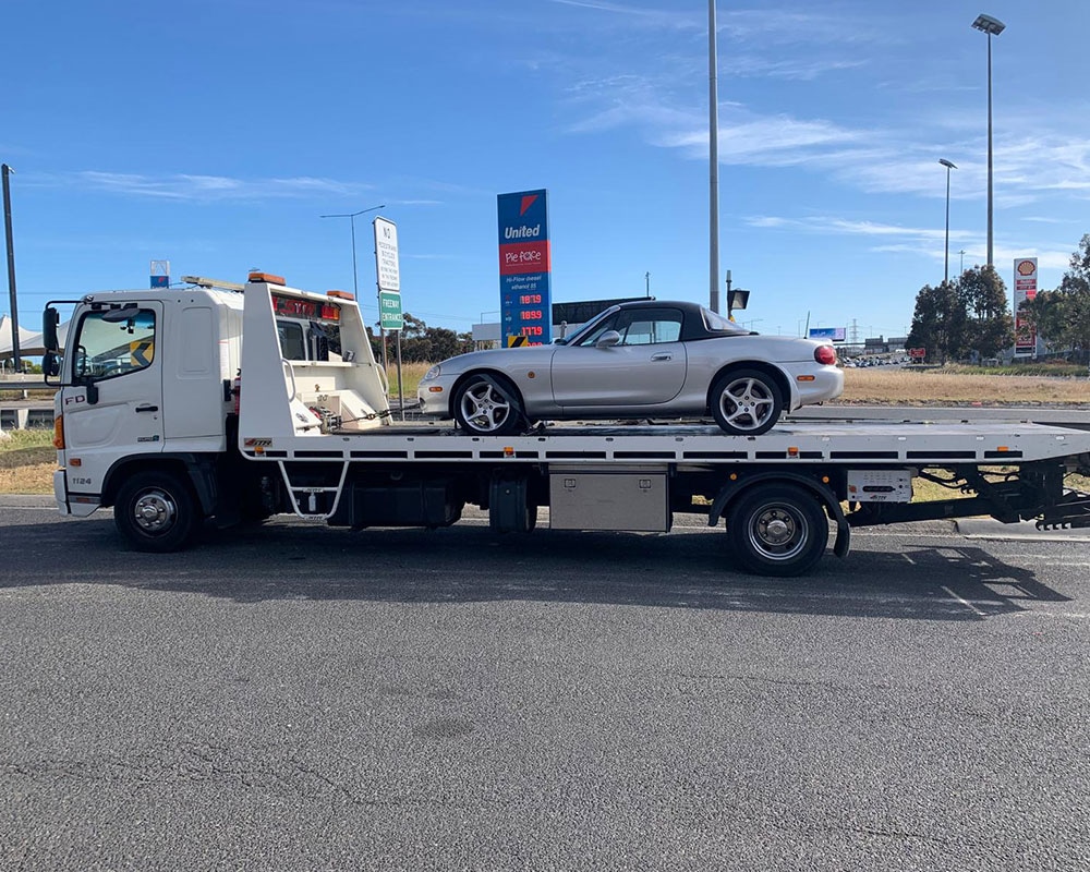 Professional Tow Truck Services in Deer Park, Melbourne | One Stop Towing