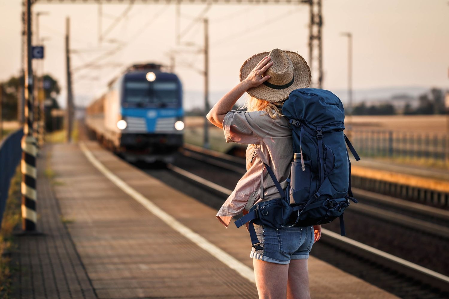 Travel Assistant VoyaBear – From City Breaks to Hidden Adventures
