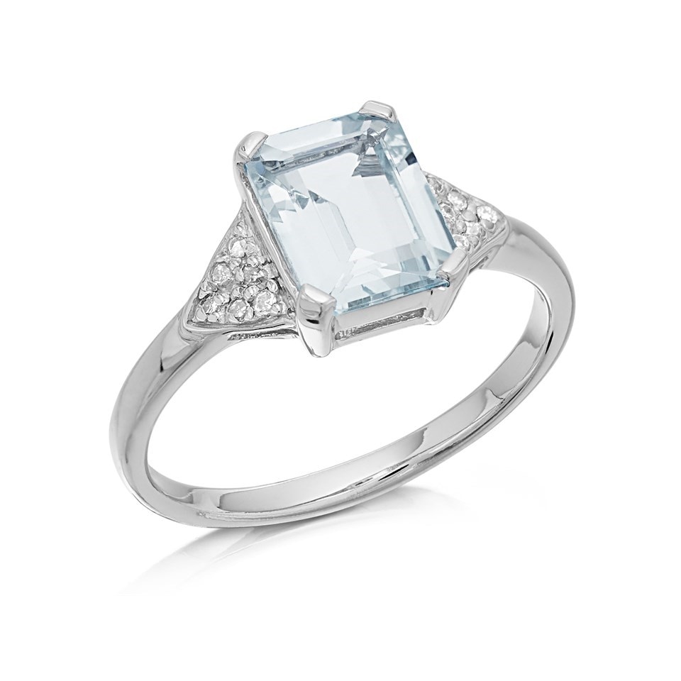 Diamond rings Guide: Choosing the Perfect Symbol of Love
