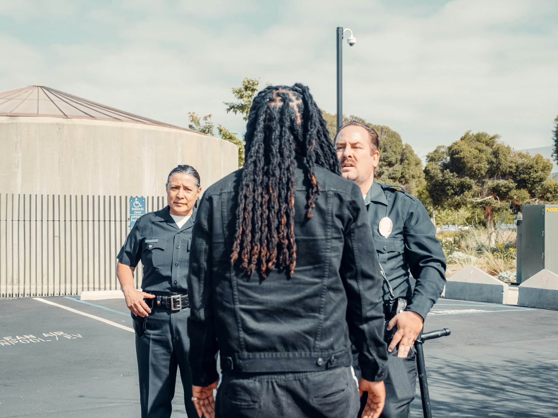 Professional Unarmed Security Guard Services in Los Angeles, California for Residential Communities