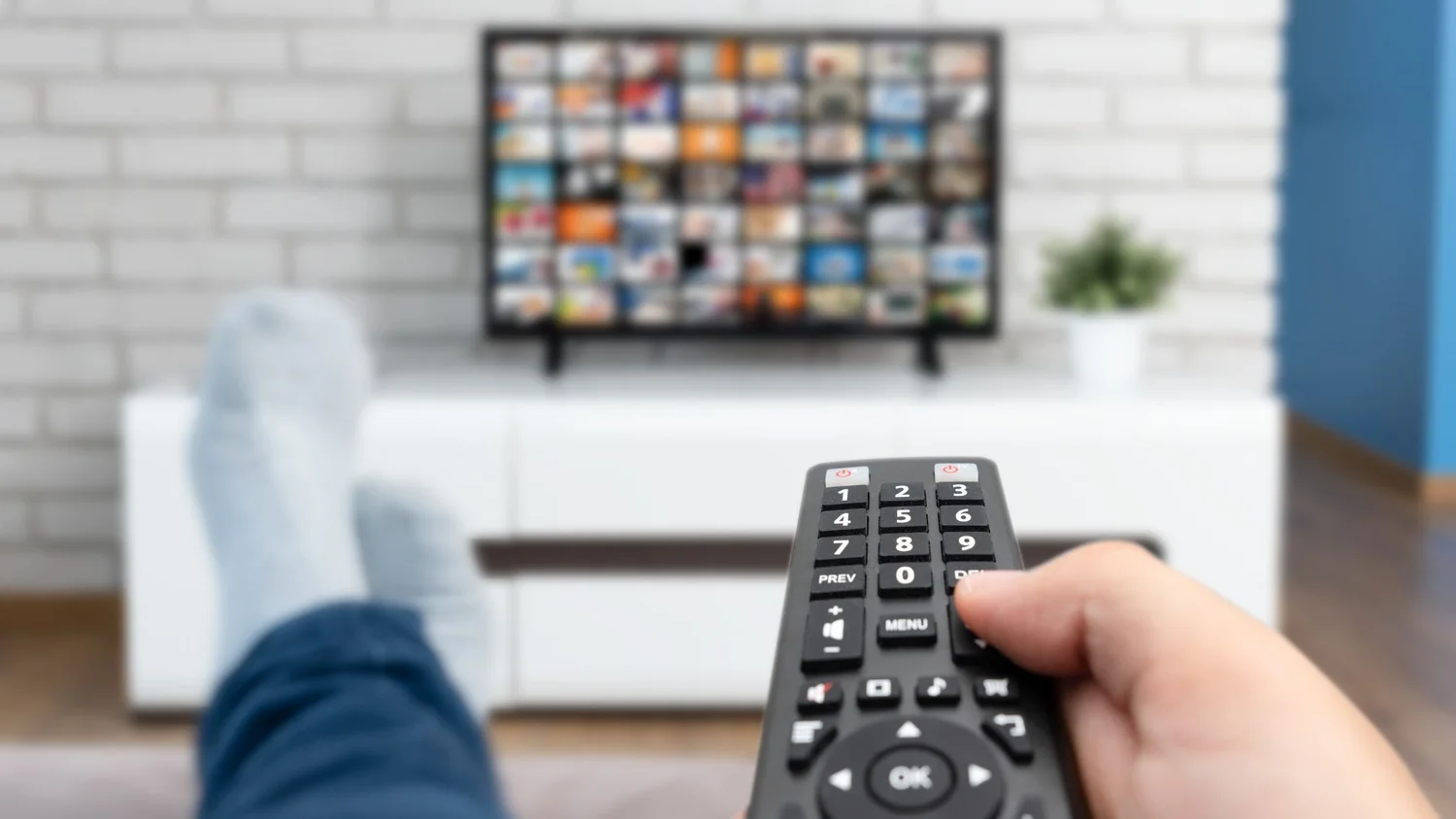Nuove tendenze tra cinema e serie TV su Bloopers Network: chiara iezzi figli e il fascino delle star italiane